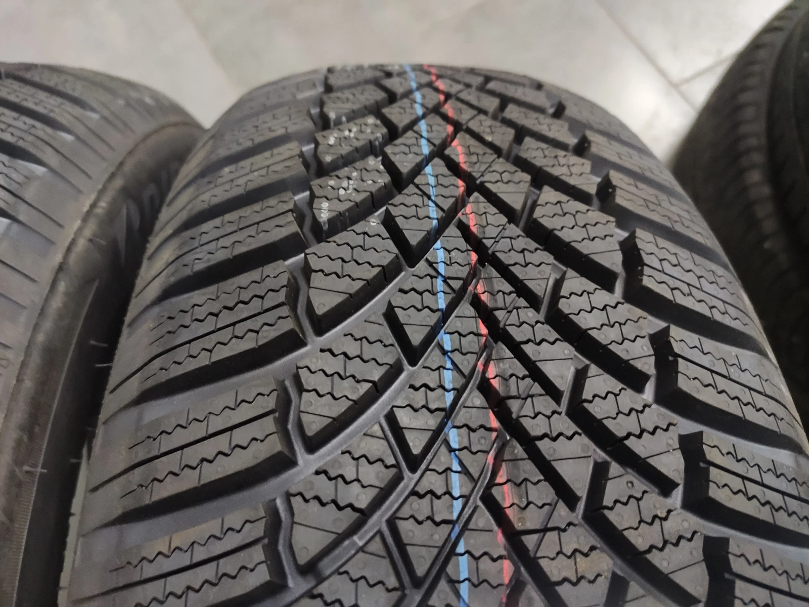  215/60R17 | Mobile.bg   3