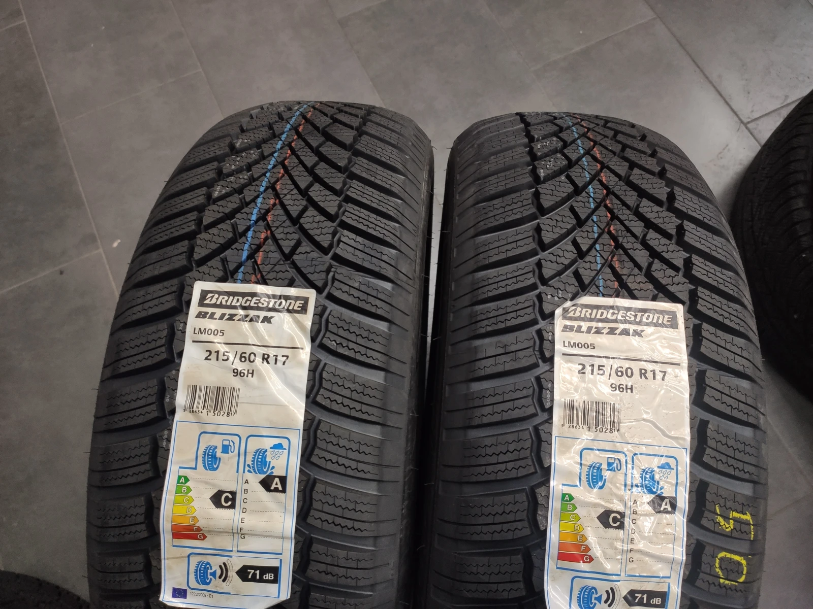  215/60R17 | Mobile.bg   1