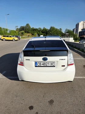 Обява за продажба на Toyota Prius 1.8 Hibrid ~17 300 лв. - изображение 2