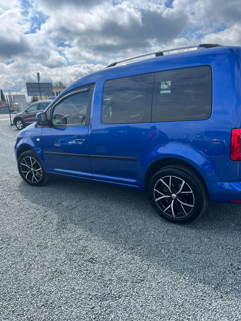 VW Caddy 1.9TDI, снимка 6 - Автомобили и джипове - 44776746