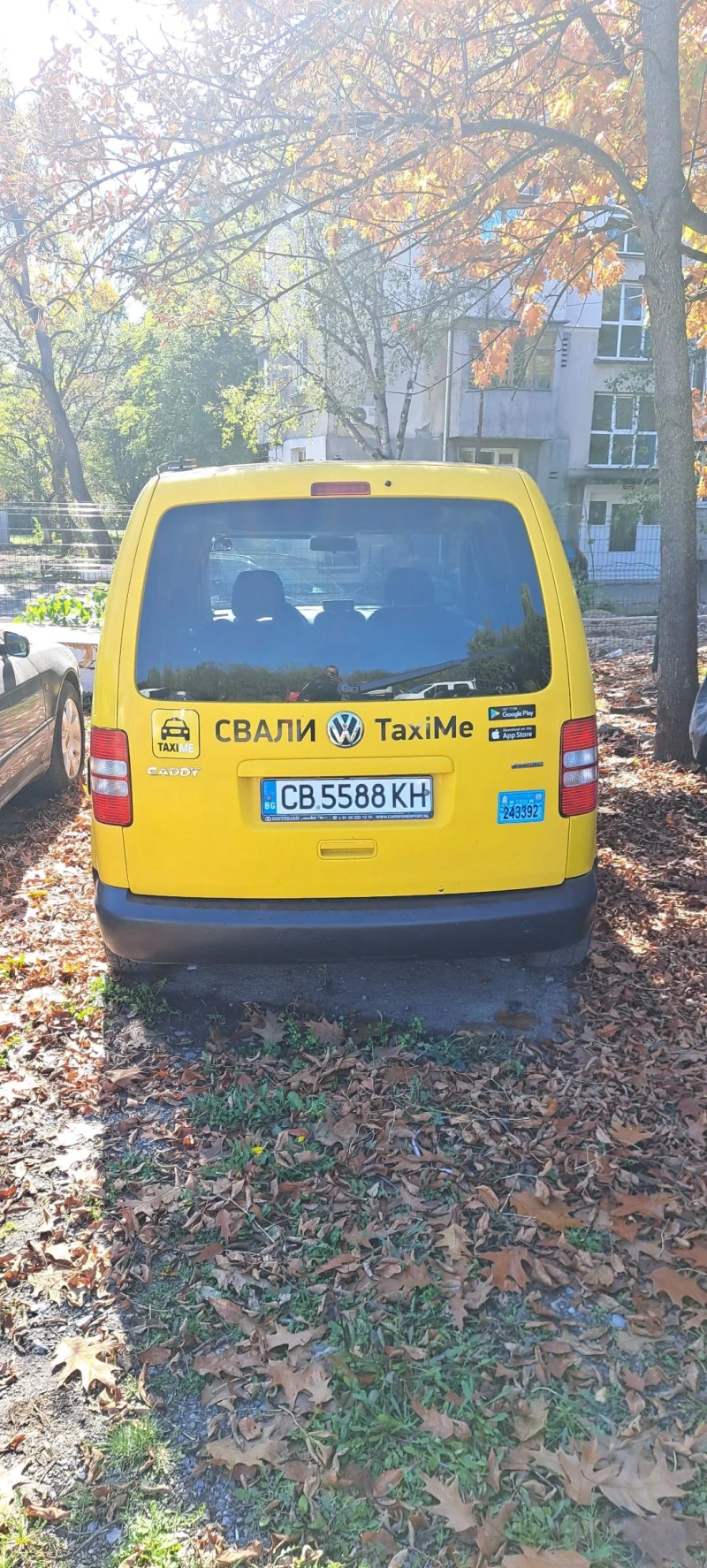 VW Caddy, снимка 5 - Автомобили и джипове - 47715697