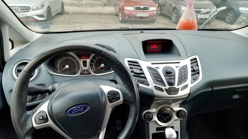 Ford Fiesta, снимка 7 - Автомобили и джипове - 48081843