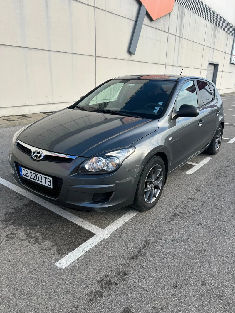 Hyundai I30 1.4i 109кс , снимка 3 - Автомобили и джипове - 48513778