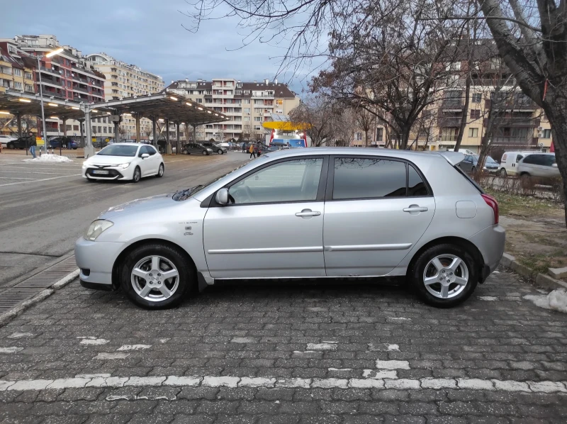 Toyota Corolla, снимка 4 - Автомобили и джипове - 48563418