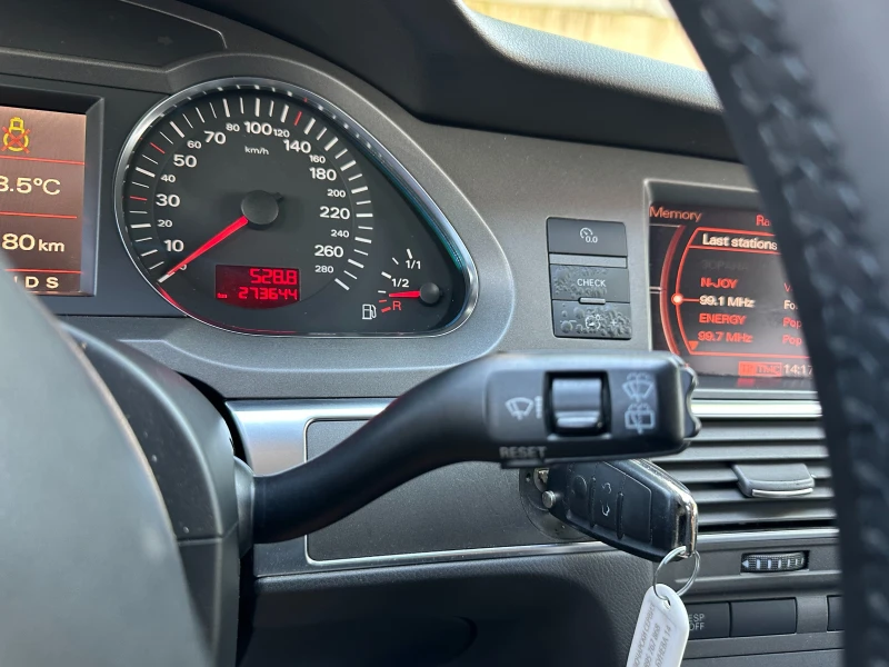 Audi A6 3.0TDI Quattro , снимка 17 - Автомобили и джипове - 51130797