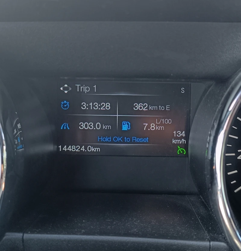 Ford Mustang 3.7 Ръчка, снимка 16 - Автомобили и джипове - 51591300