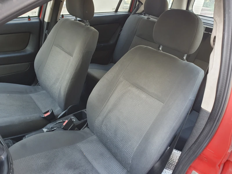 Opel Astra, снимка 6 - Автомобили и джипове - 52011145