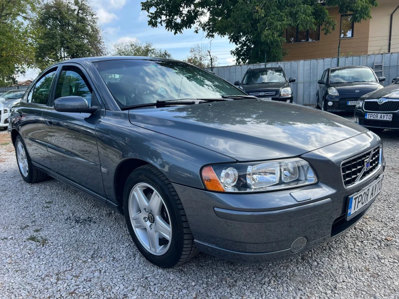 Volvo S60 2.4i* АВТОМАТИК* КОЖА* , снимка 3 - Автомобили и джипове - 51719132