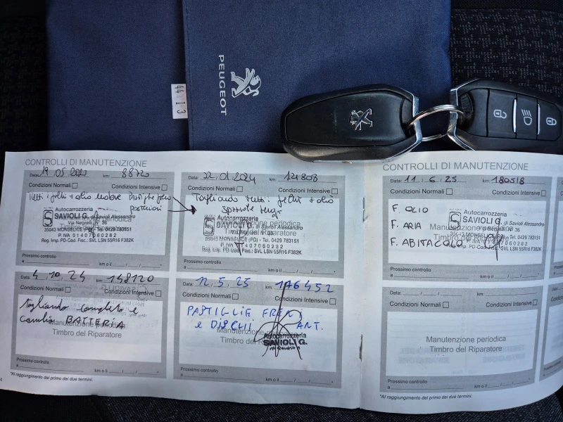 Peugeot 5008 1.5 HDI -LED-KEYLESS-DISTRONIK-DIGITAL-LANE ASSIST, снимка 16 - Автомобили и джипове - 52539129