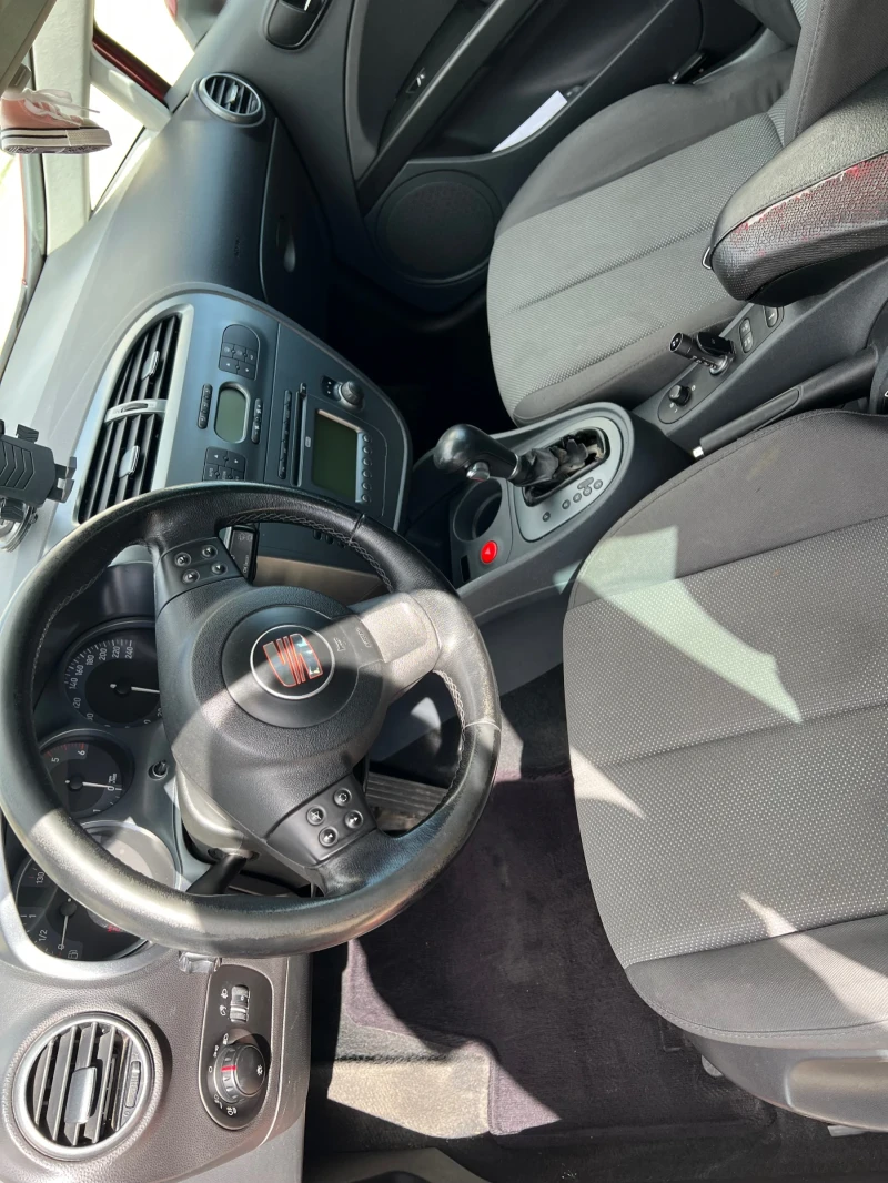 Seat Leon 2.0, снимка 3 - Автомобили и джипове - 53094767
