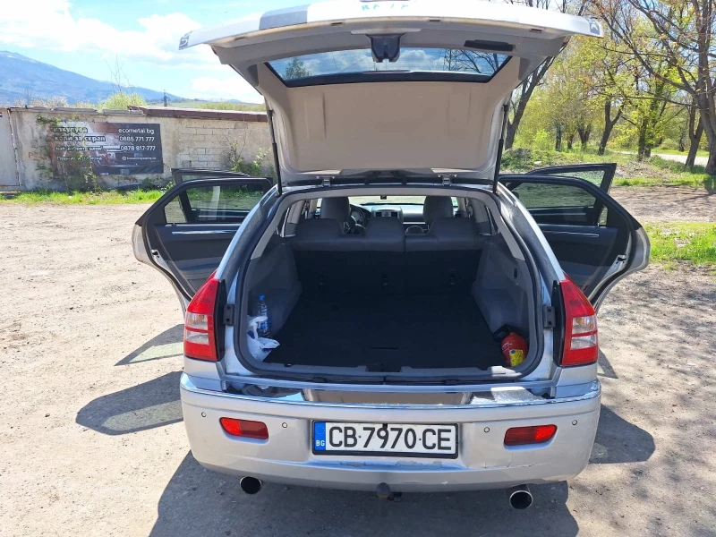 Chrysler 300c 5.7 hemi 4x4 Газов инжекцион, снимка 7 - Автомобили и джипове - 53283746