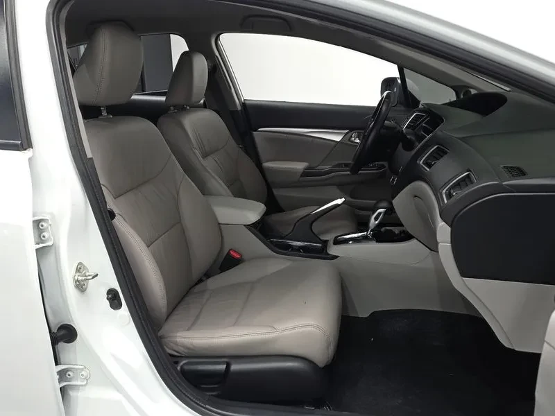 Honda Civic HYBRID 1.5, снимка 11 - Автомобили и джипове - 55783338