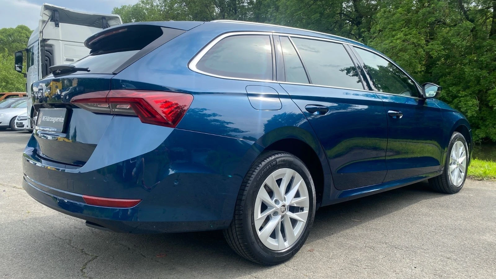 Skoda Octavia 2.0 tdi DSG, HUD, ACC, MATRIX, DCC, Pano, FULL, снимка 1