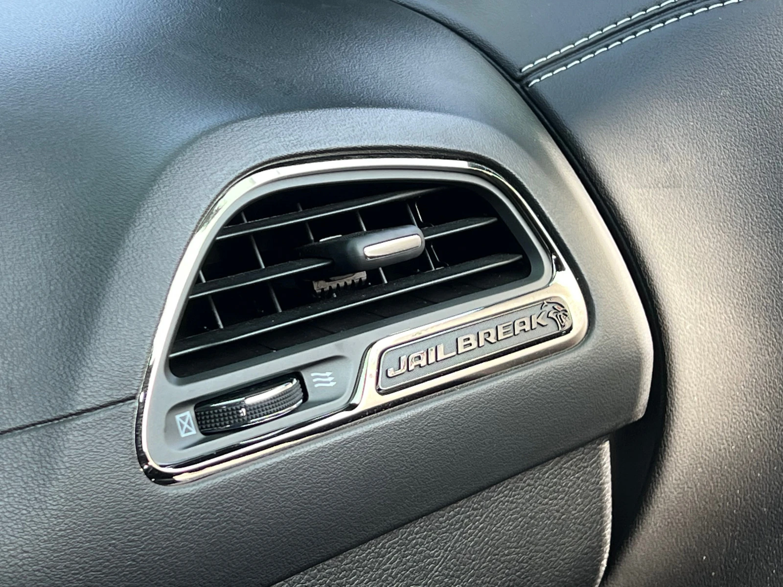 Dodge Challenger 6.2HEMI* SRT* REDEYE* WIDEBODY* JAILBREAK* HELLCAT | Mobile.bg   14