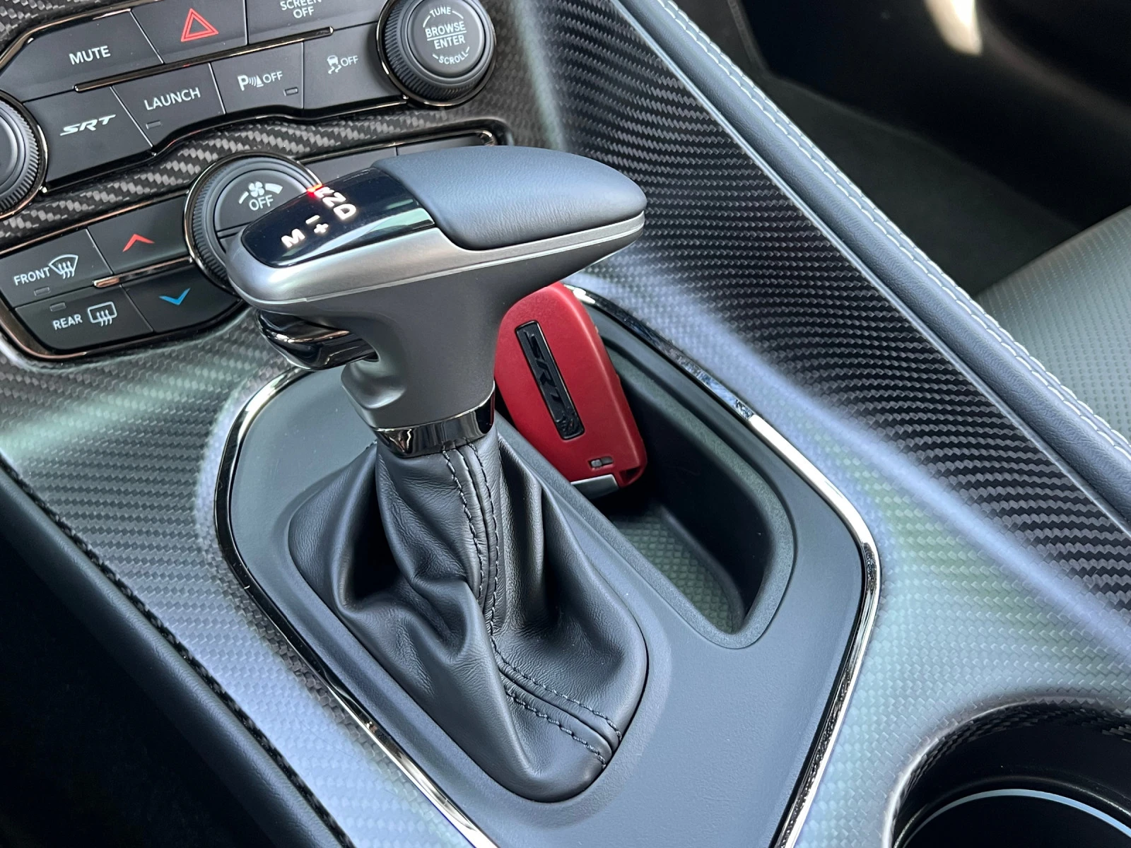 Dodge Challenger 6.2HEMI* SRT* REDEYE* WIDEBODY* JAILBREAK* HELLCAT | Mobile.bg   13