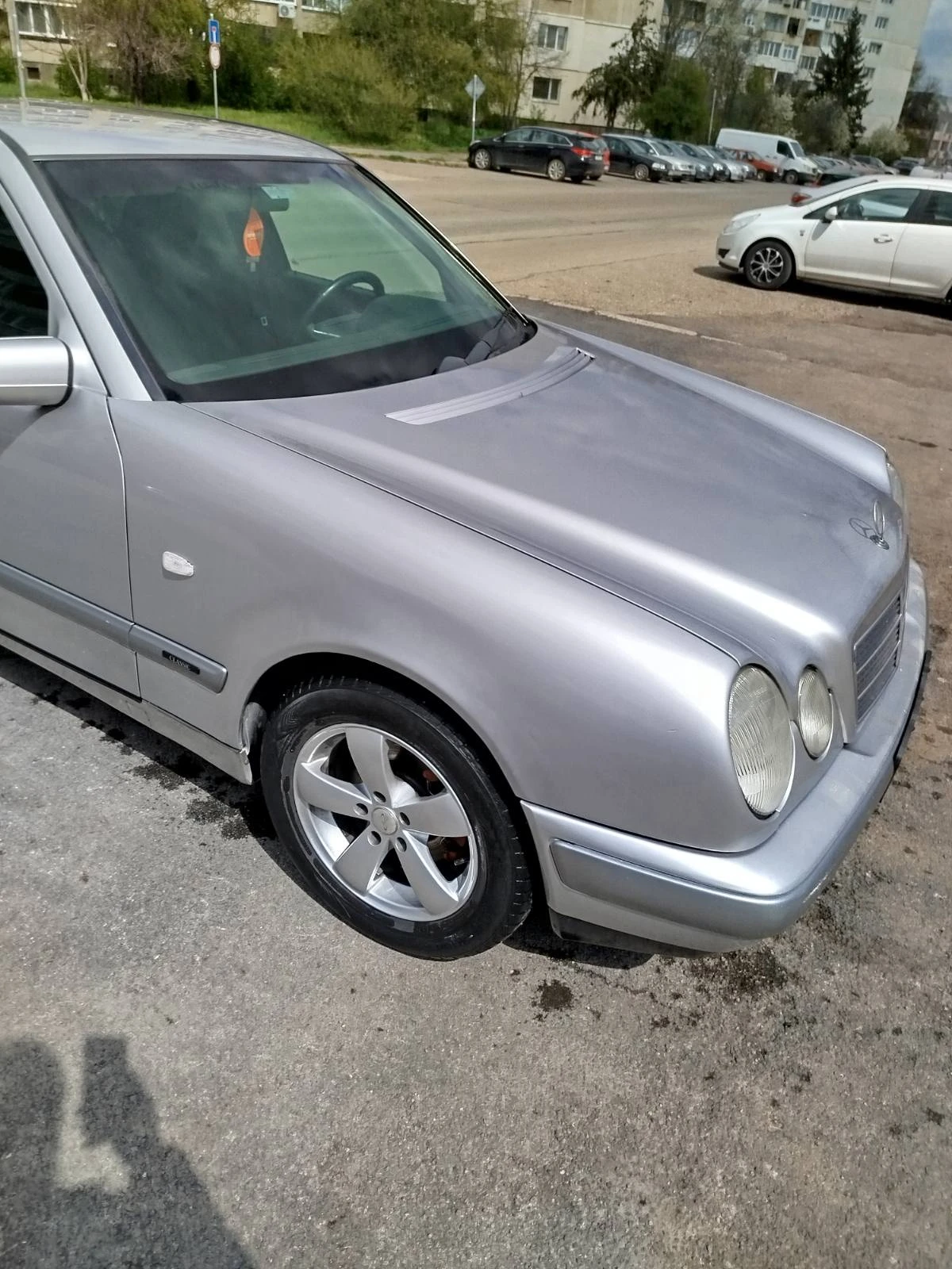 Mercedes-Benz E 220 CDI - изображение 5