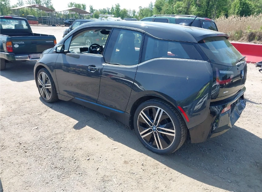 BMW i3 W/RANGE EXTENDER - изображение 4