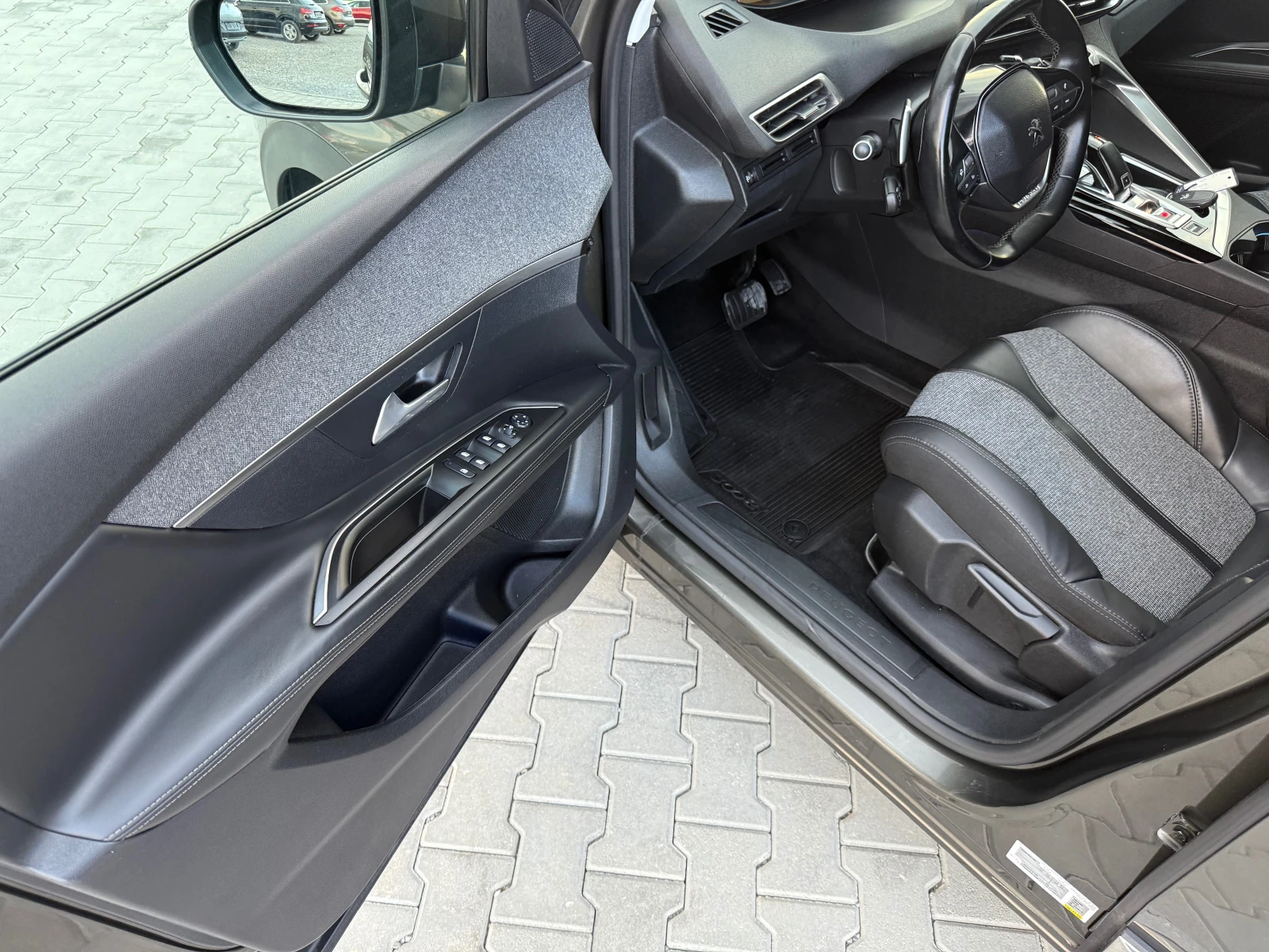 Peugeot 3008 1.5hdi 130 ks Собствен лизинг !!! - изображение 9