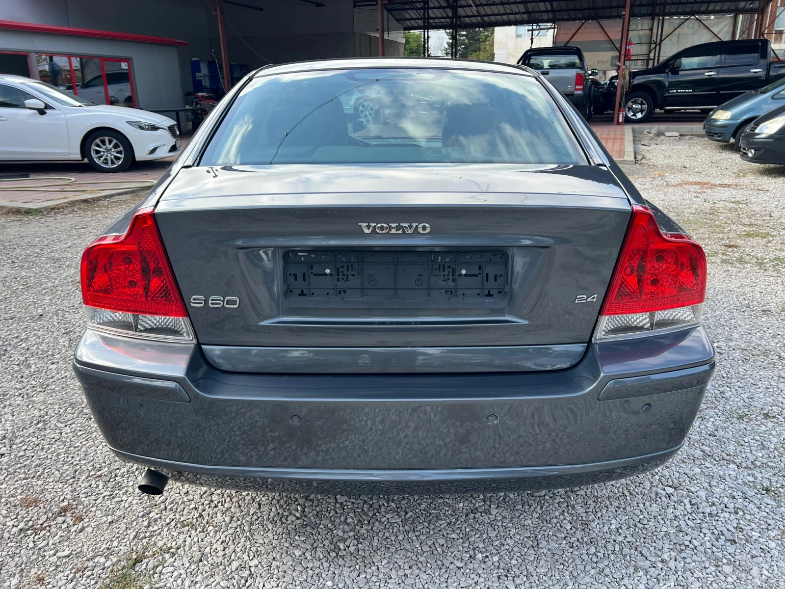 Volvo S60 2.4i* АВТОМАТИК* КОЖА*  - изображение 6