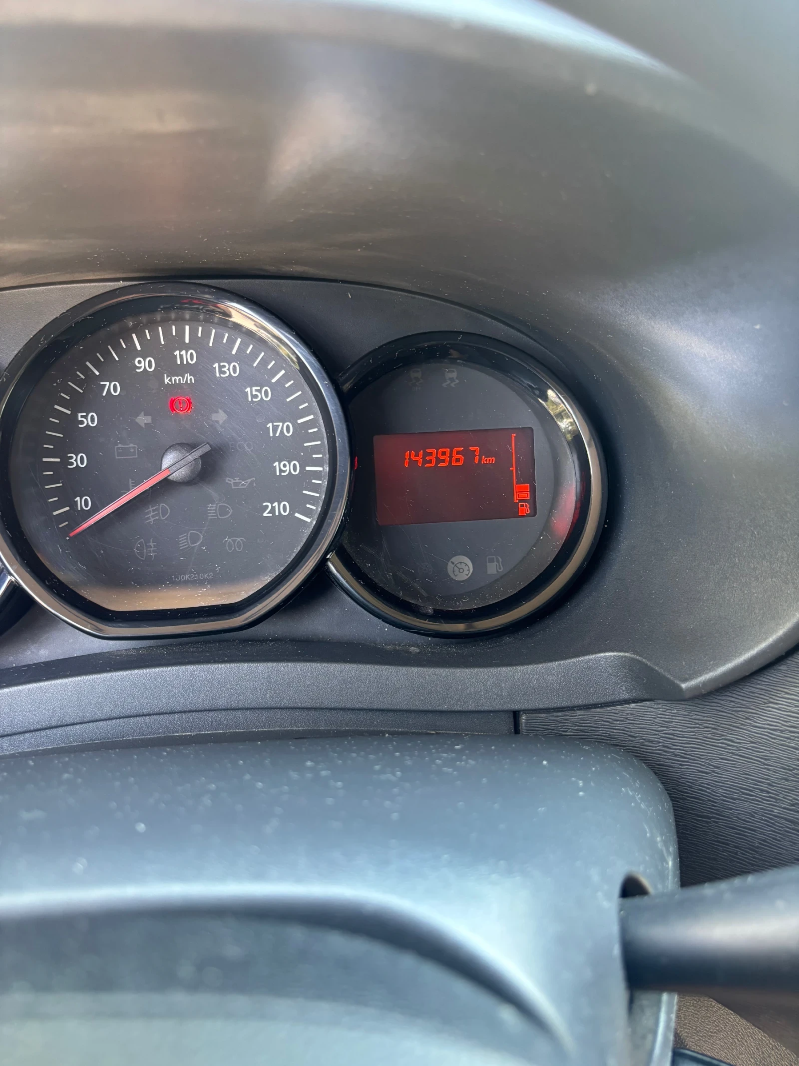 Dacia Dokker 1.6* Фабрична Газ - изображение 8