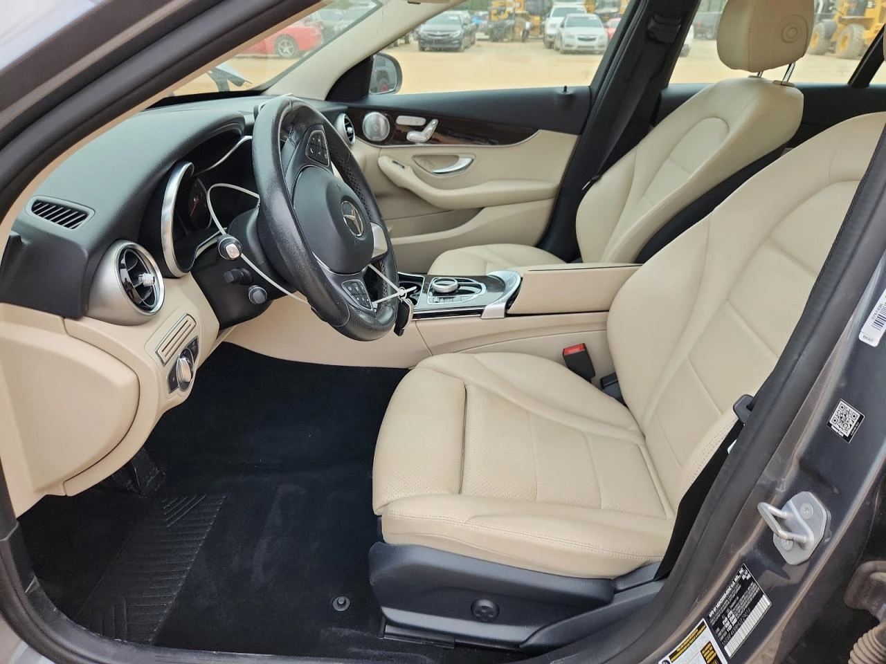 Mercedes-Benz C 300 4MATIC* BURMESTER* ПОДГРЕВ* ПАНОРАМА* KEYLESS - изображение 7