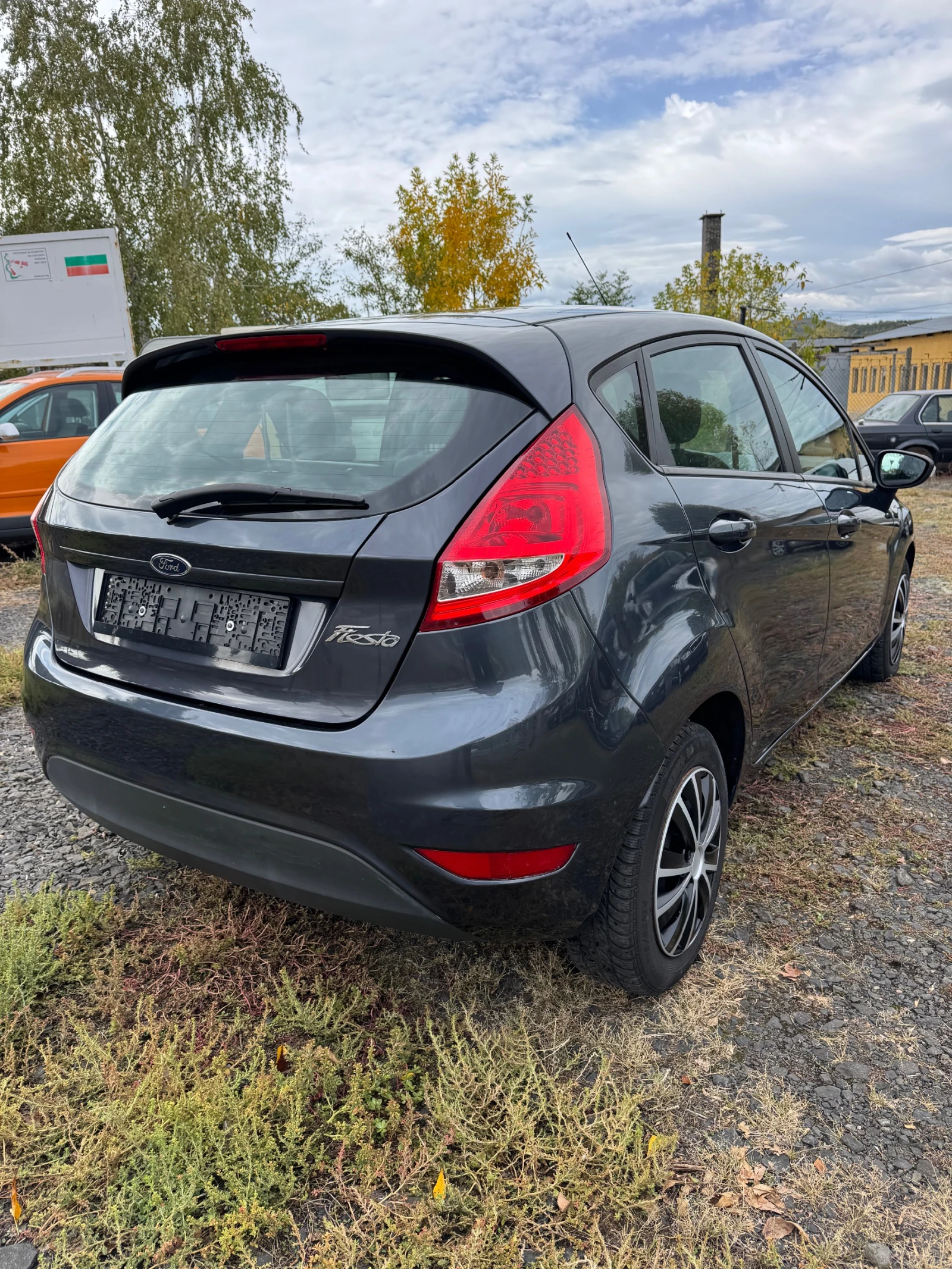 Ford Fiesta  - изображение 4
