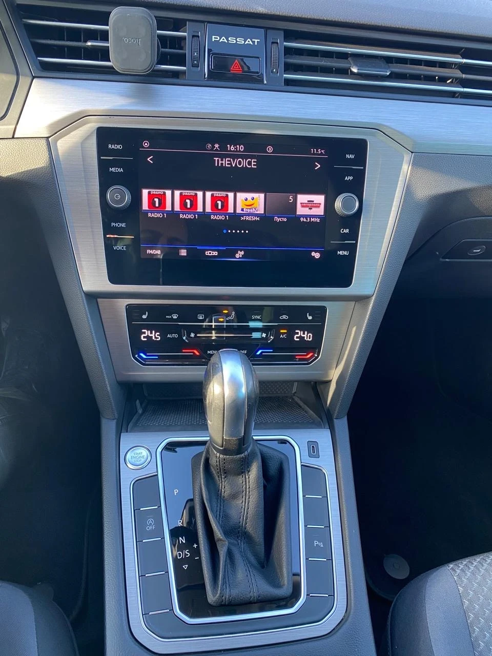 VW Passat 2.0 TDI DSG Много запазен, снимка 8 - Автомобили и джипове - 53819016