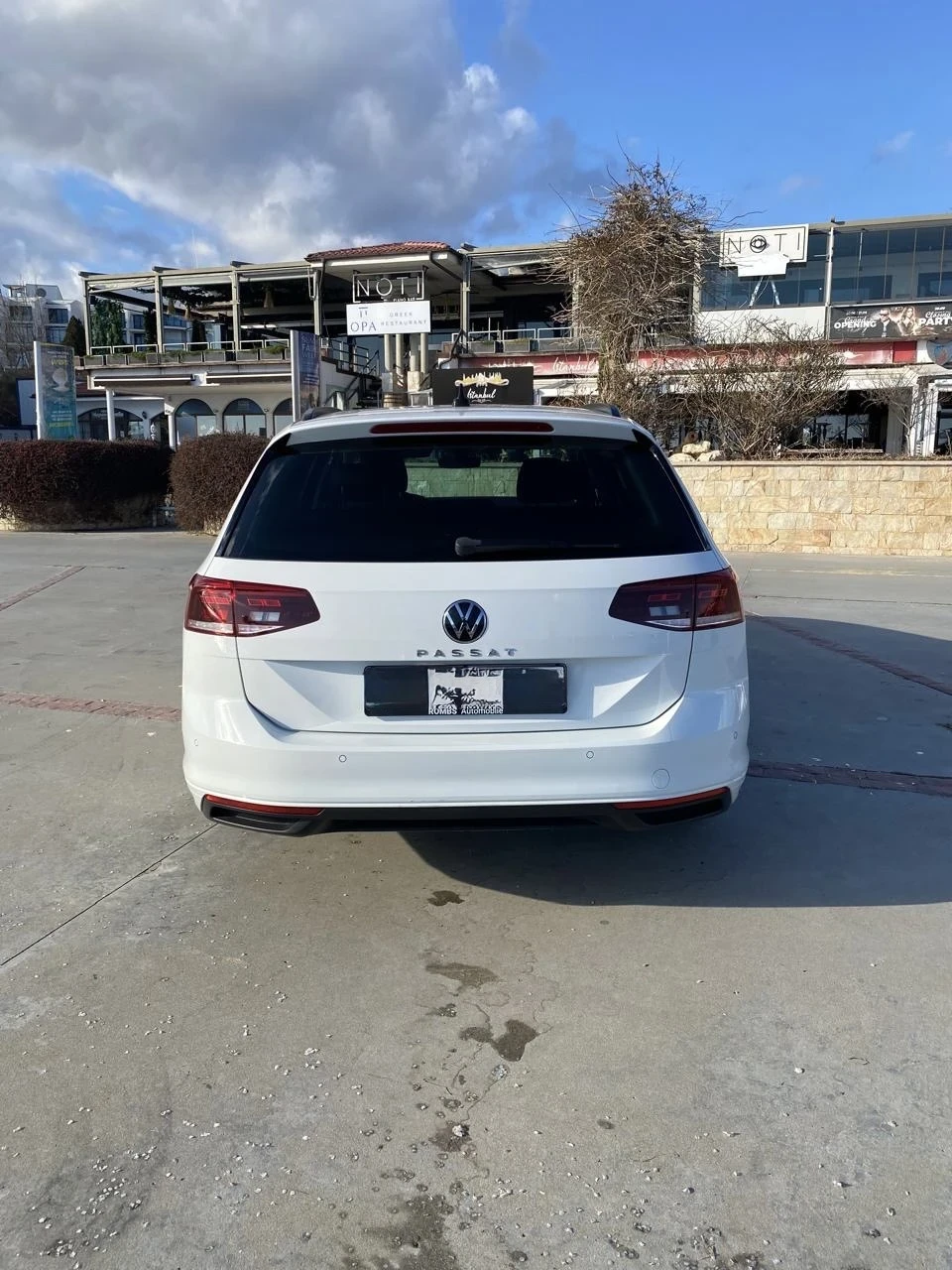 VW Passat 2.0 TDI DSG Много запазен, снимка 7 - Автомобили и джипове - 53819016