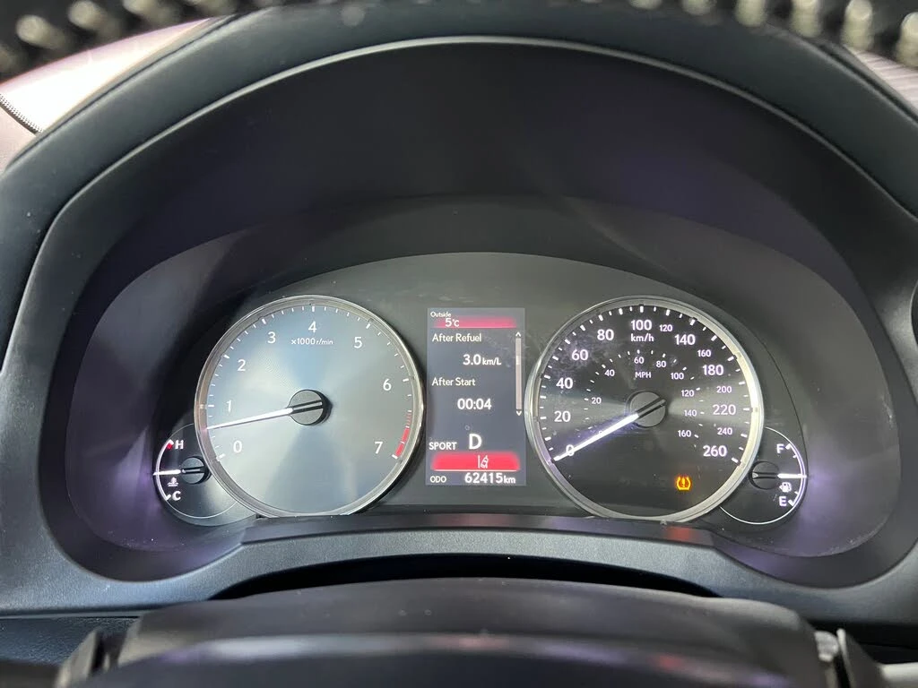 Lexus IS 300 * АвтоКредит * (ЦЕНА ДО БГ), снимка 12 - Автомобили и джипове - 53866628