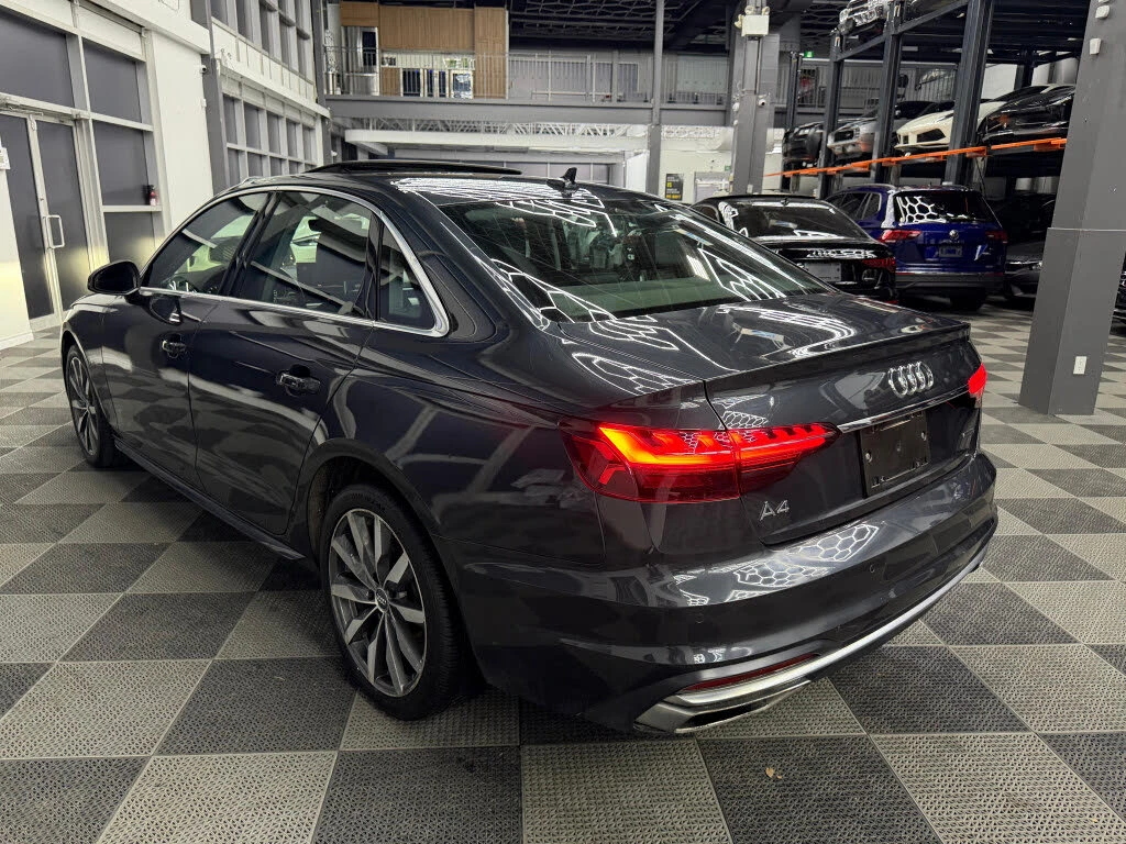 Audi A4 QUATTRO* KOMFORT* ПОДГРЕВИ* PANO* CAM* , снимка 5 - Автомобили и джипове - 54161920