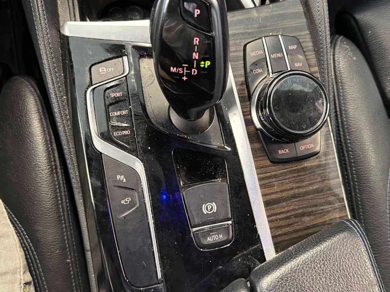 BMW 540 XDRIVE * 360 ������* ��������� ����������* HEAD UP | Mobile.bg � ����������� 10