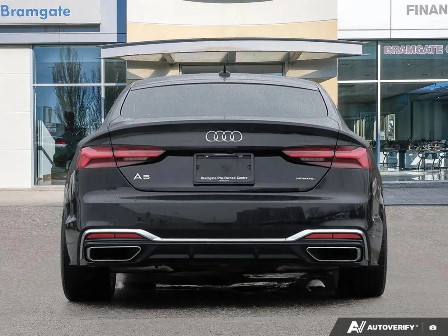 Audi A5 TECHNIK / QUATTRO / ДИГ.ТАБЛО / ПОДГРЕВИ / ШИБИДАХ, снимка 5 - Автомобили и джипове - 54420995