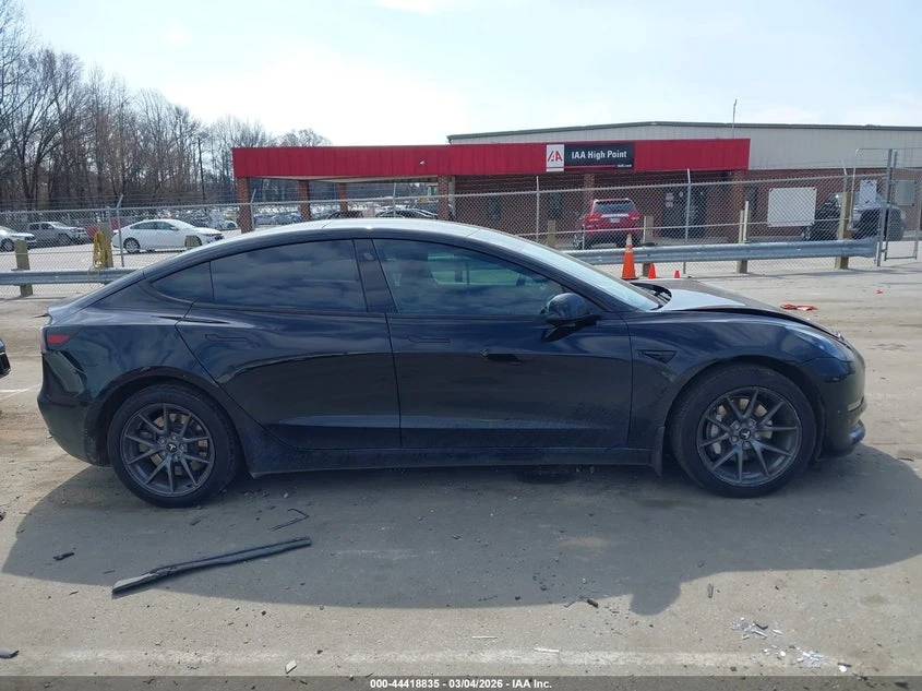 Tesla Model 3 Long Range Dual Motor All-Wheel Drive, снимка 13 - Автомобили и джипове - 54435731