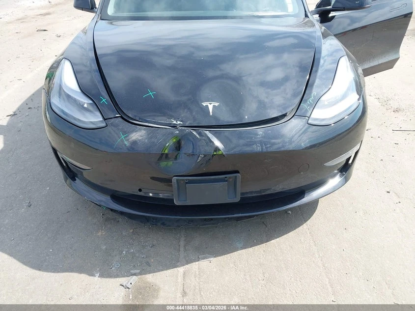 Tesla Model 3 Long Range Dual Motor All-Wheel Drive, снимка 6 - Автомобили и джипове - 54435731