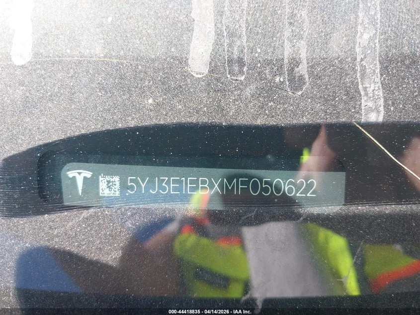 Tesla Model 3 Long Range Dual Motor All-Wheel Drive, снимка 9 - Автомобили и джипове - 54435731
