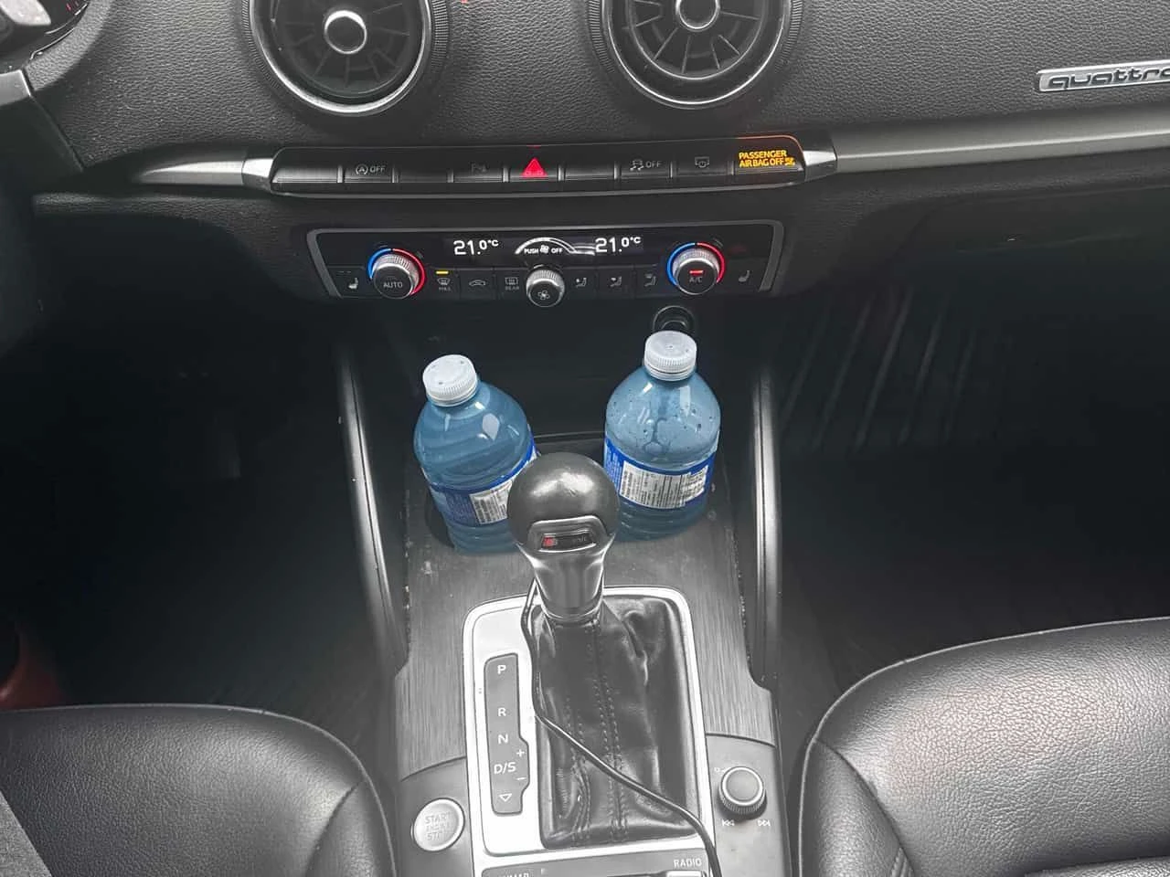 Audi A3 * Komfort * PANO* KEYLESS* �������*  | Mobile.bg � ����������� 9