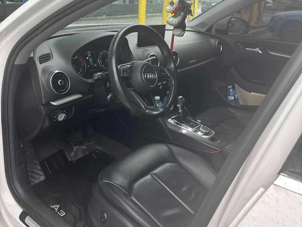 Audi A3 * Komfort * PANO* KEYLESS* �������*  | Mobile.bg � ����������� 5