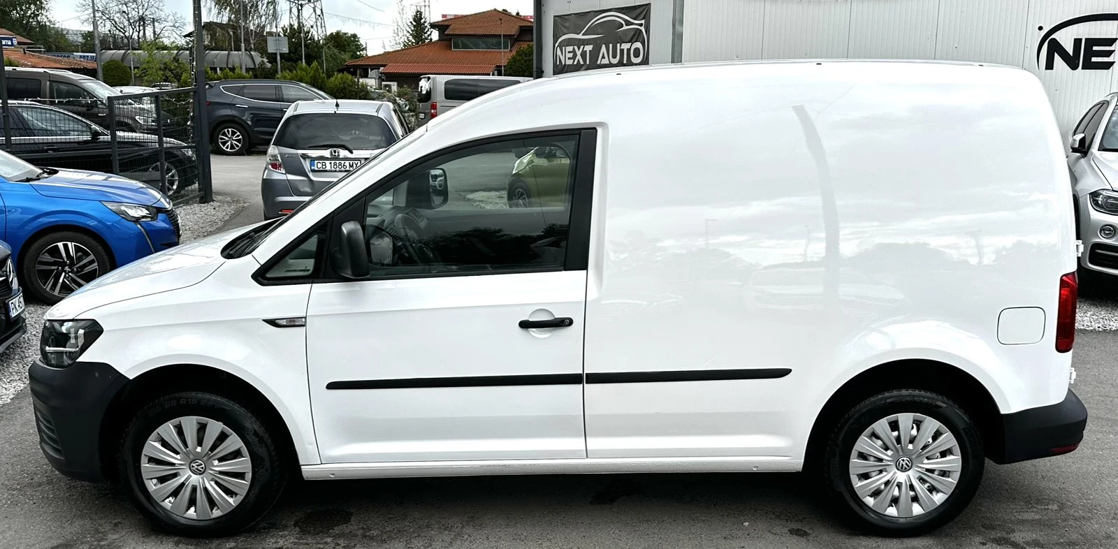 VW Caddy 2.0TDI 75HP BLUEMOTION EURO6B, снимка 8 - Автомобили и джипове - 54526907