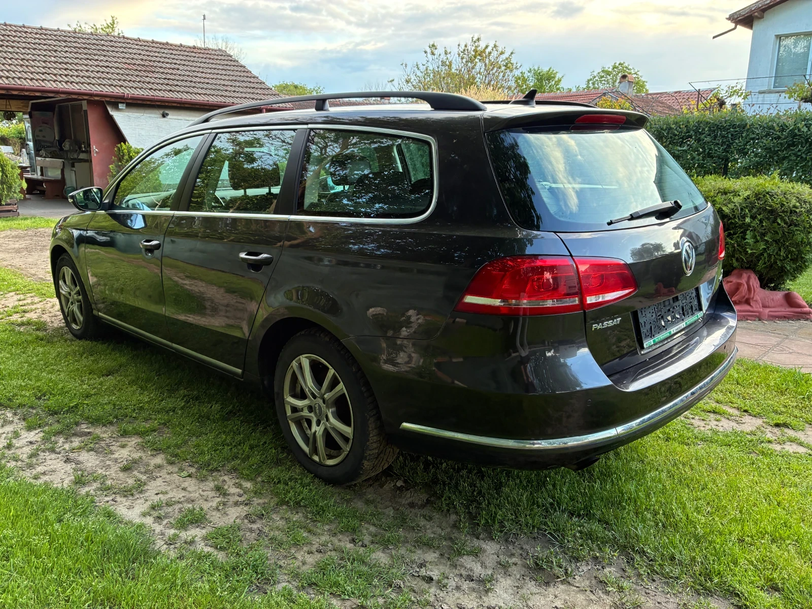 VW Passat B 7 Euro 5, снимка 5 - Автомобили и джипове - 54528645