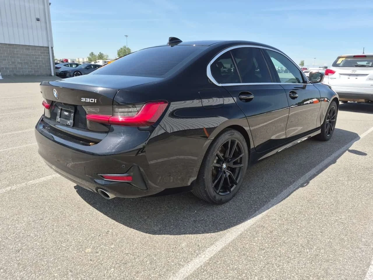 BMW 330 330I XDRIVE/ПОДГРЕВ/ШИБЕДАХ/CARFAX/ФИНАНСИРАНЕ, снимка 3 - Автомобили и джипове - 54673039