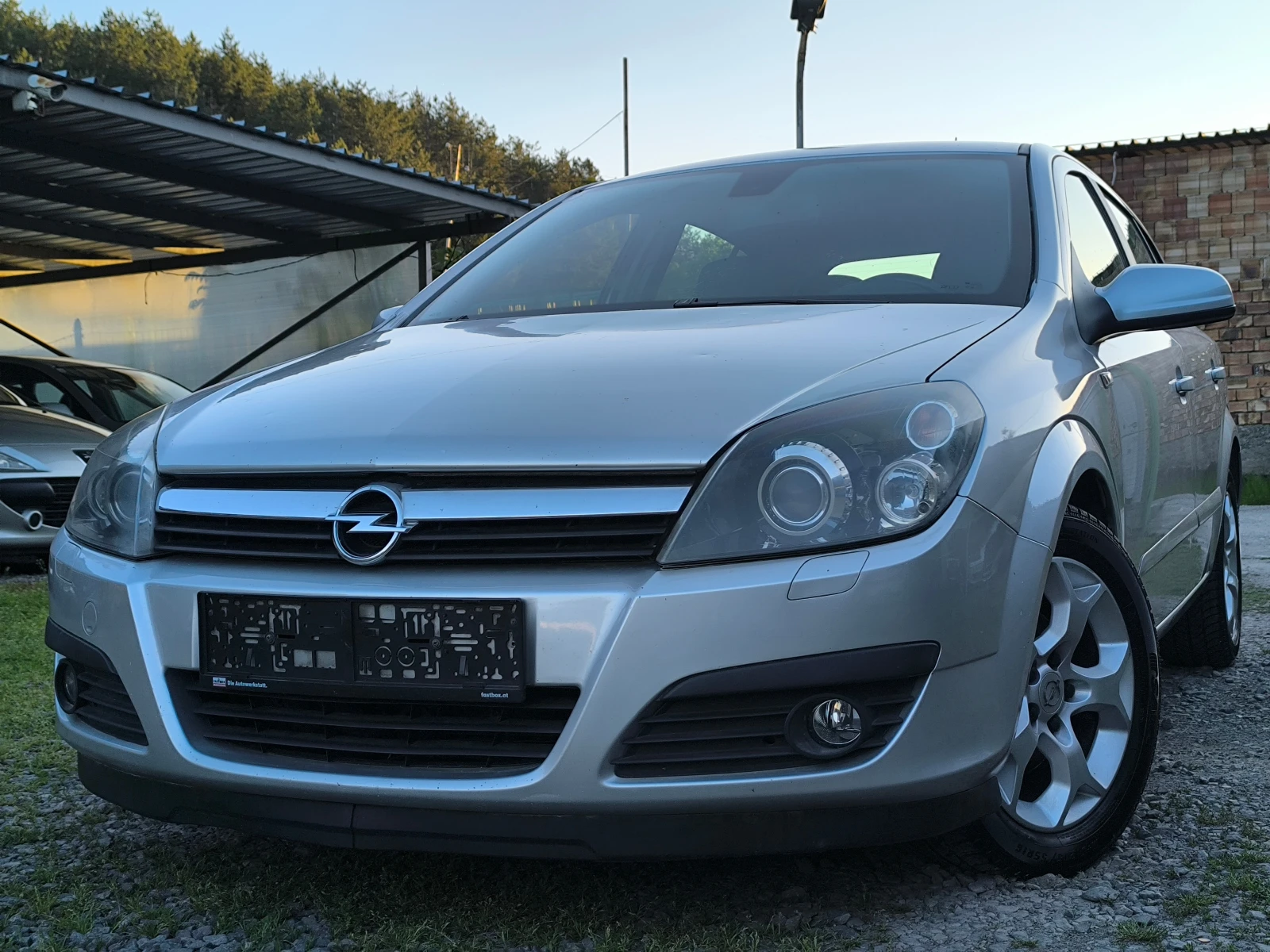 Opel Astra -FACE-1.8i-140кс-АВТОМАТИК-НАВИГАЦИЯ-КОЖА-КЛИМА-, снимка 7 - Автомобили и джипове - 54708359