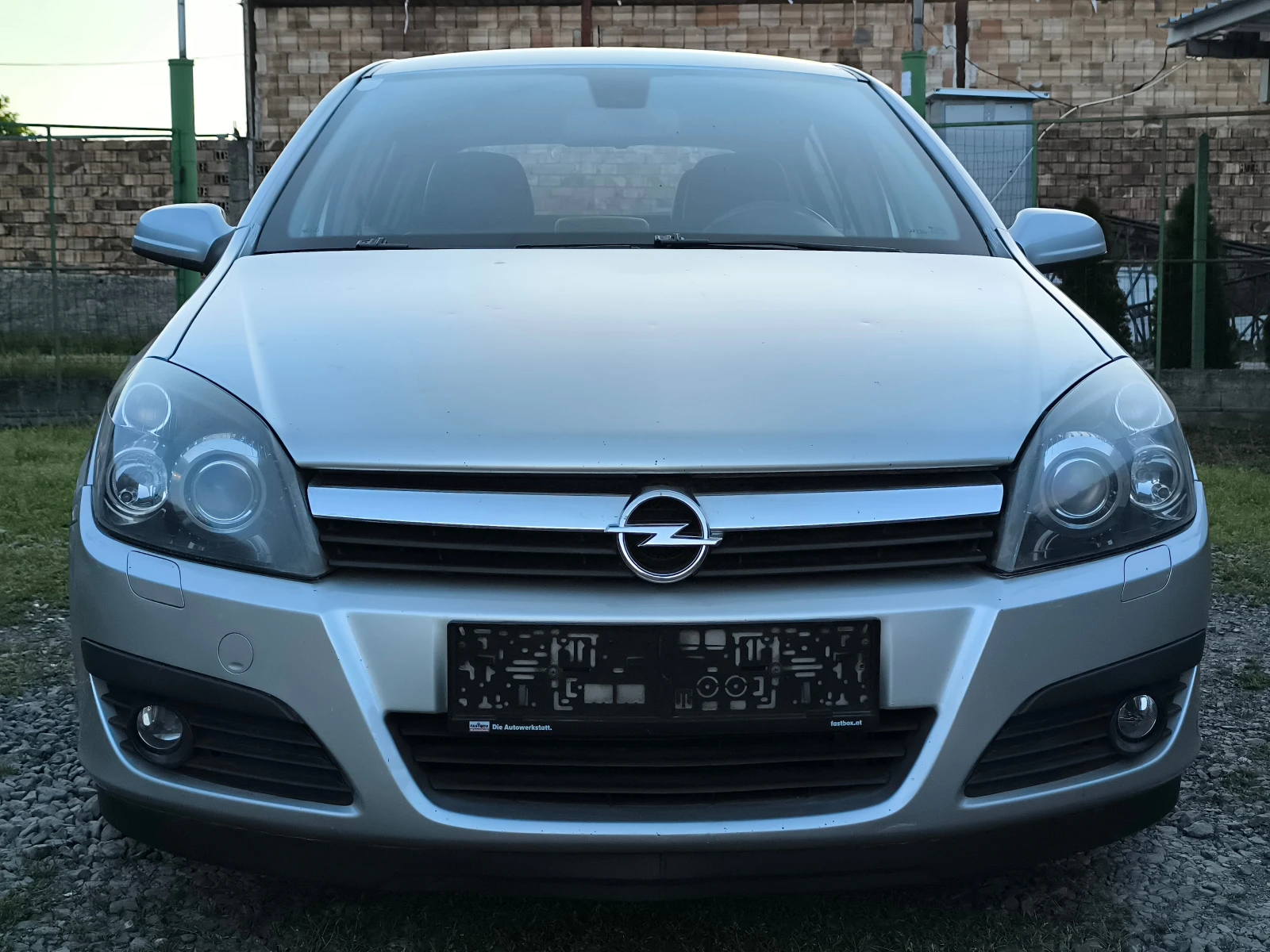 Opel Astra -FACE-1.8i-140кс-АВТОМАТИК-НАВИГАЦИЯ-КОЖА-КЛИМА-, снимка 8 - Автомобили и джипове - 54708359