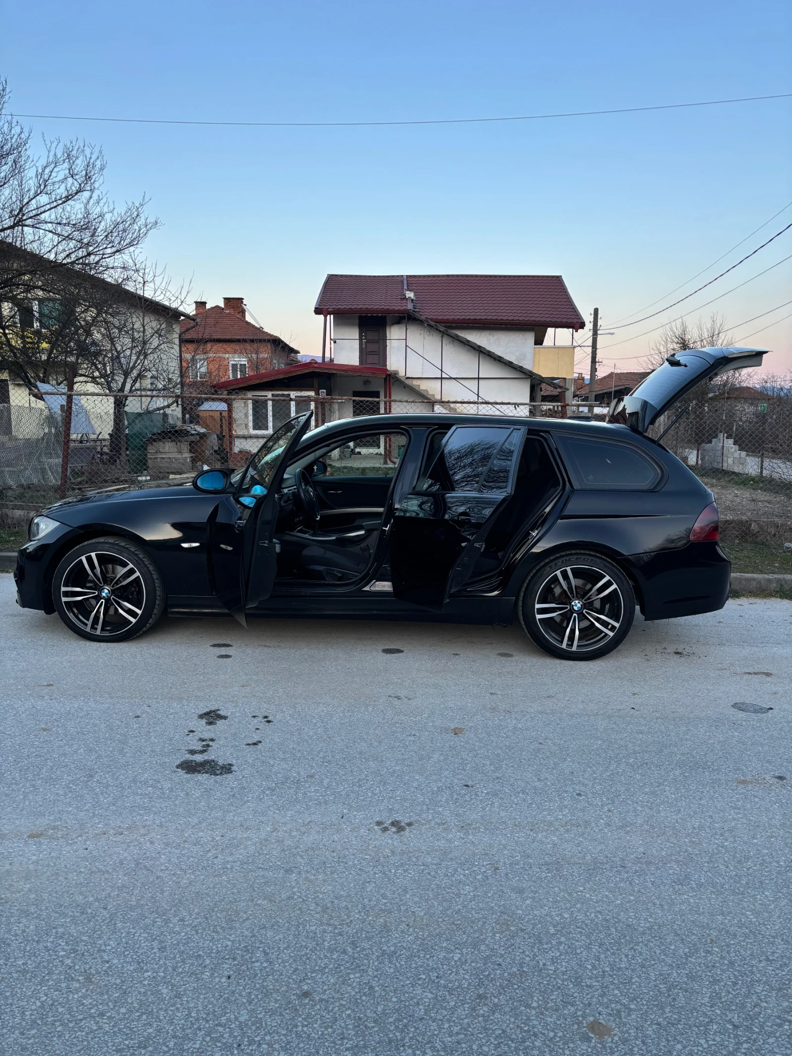 BMW 320 Топ, снимка 5 - Автомобили и джипове - 54743628