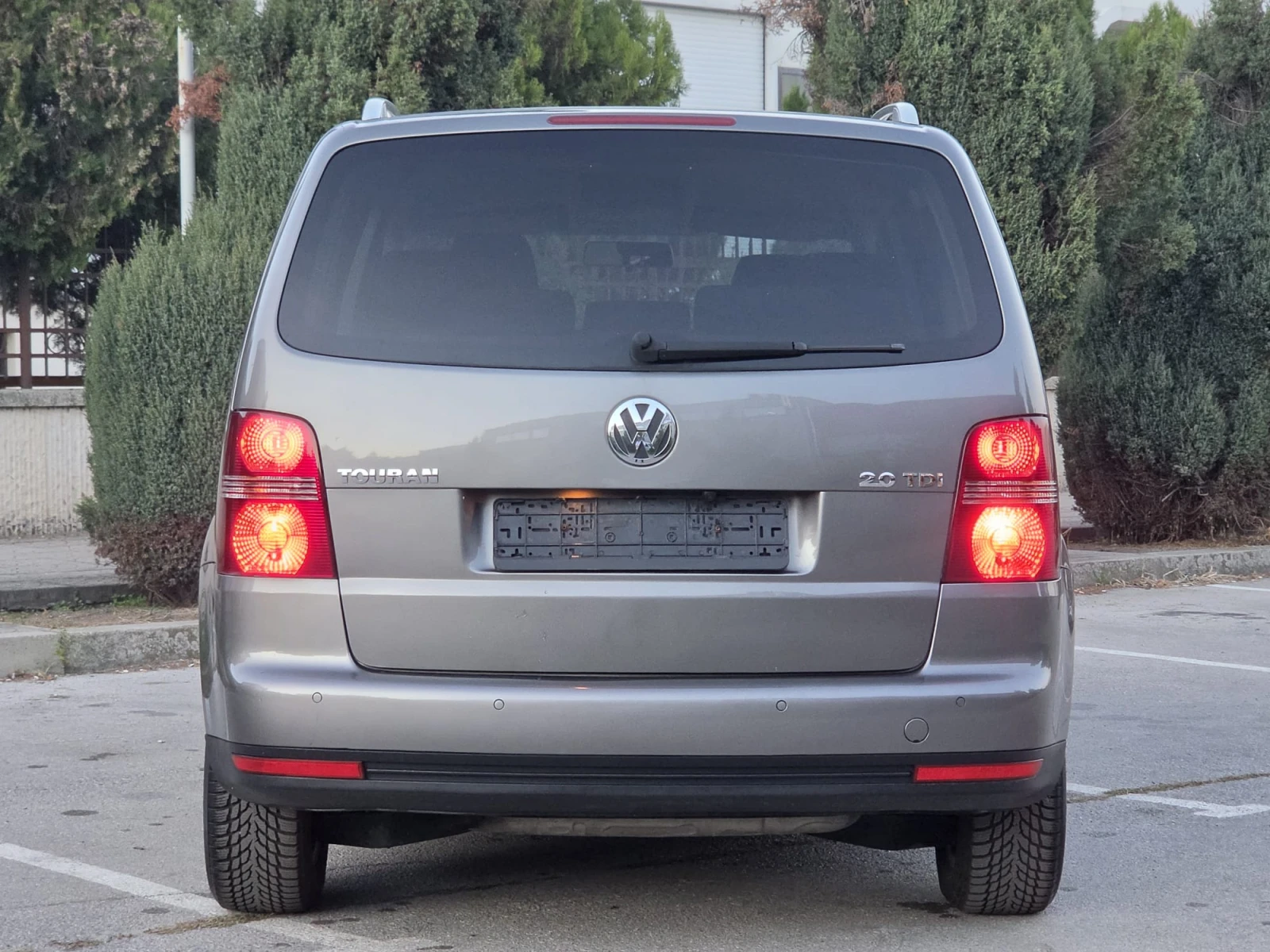 VW Touran 6+ 1 ITALIA | Mobile.bg � ����������� 6