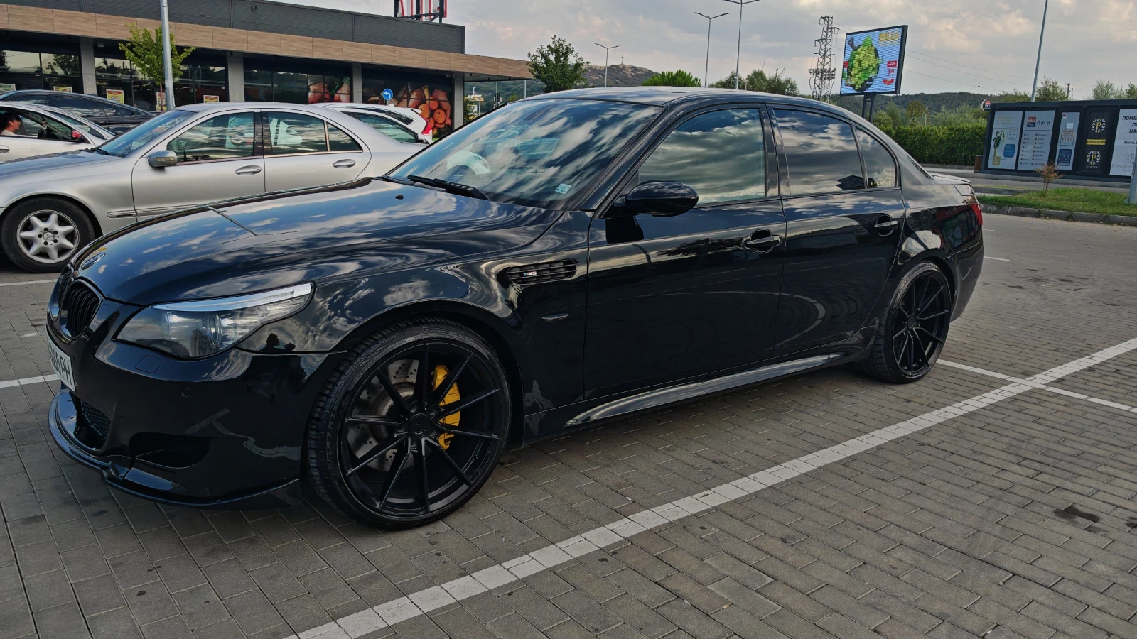 BMW M5 V10, къстъм генерация, цялостен ребилд , снимка 9 - Автомобили и джипове - 55780087