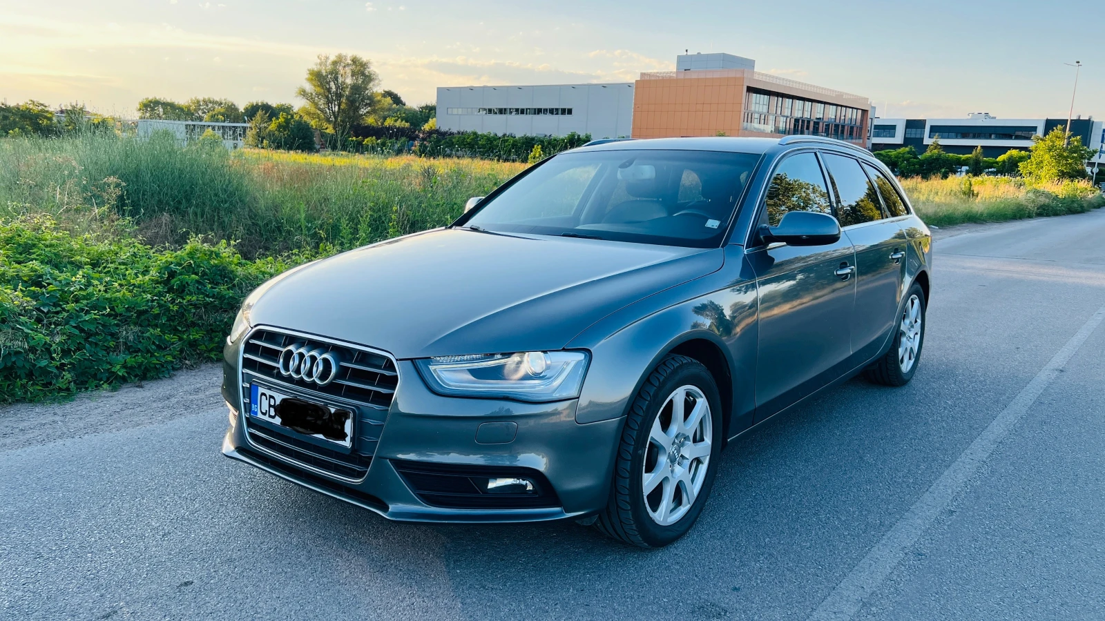 Audi A4, снимка 2 - Автомобили и джипове - 55990481