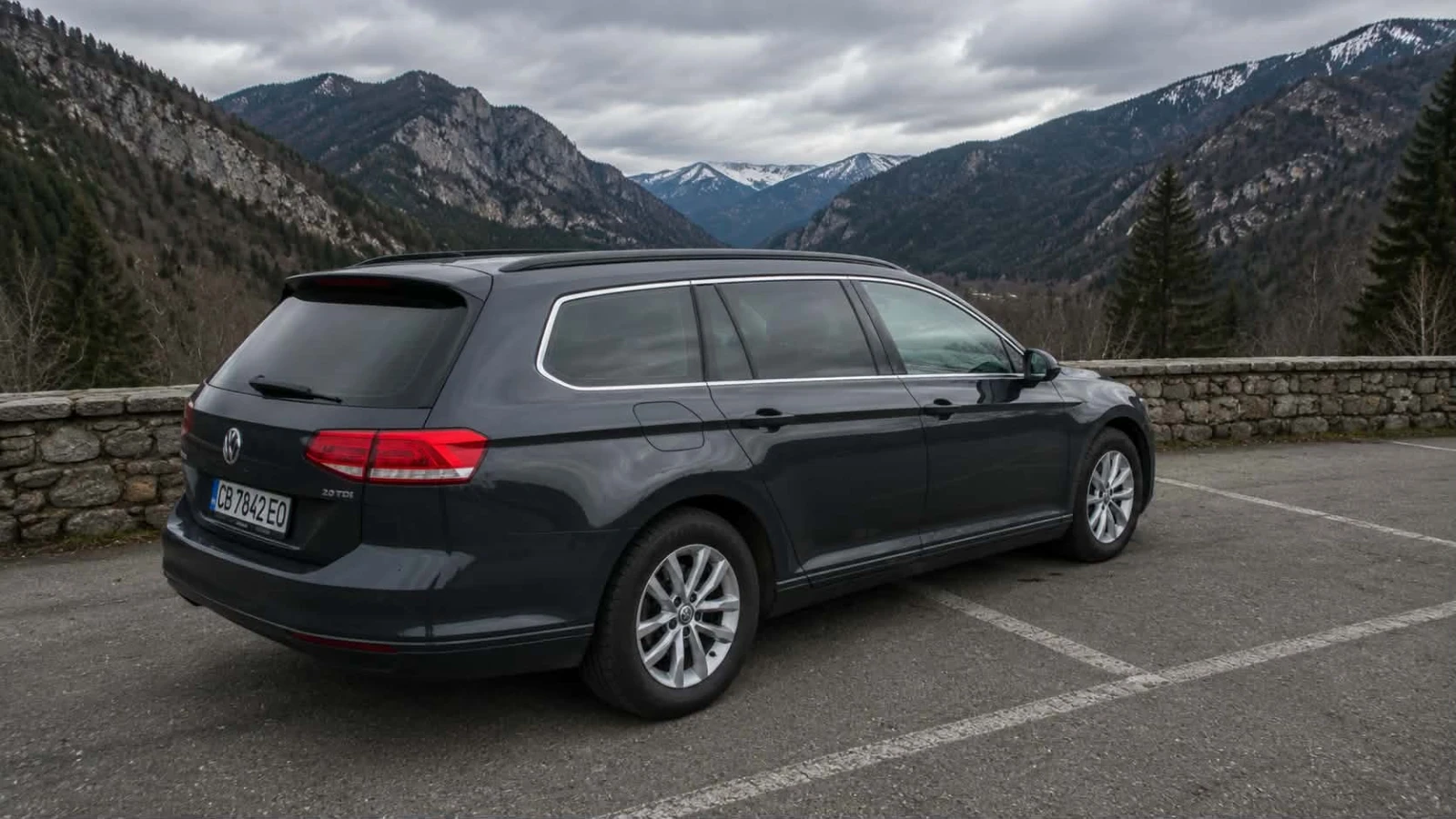 VW Passat, снимка 6 - Автомобили и джипове - 56553230