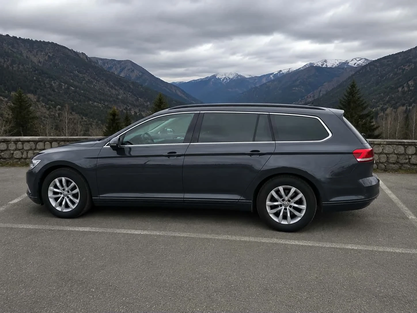 VW Passat, снимка 5 - Автомобили и джипове - 56553230