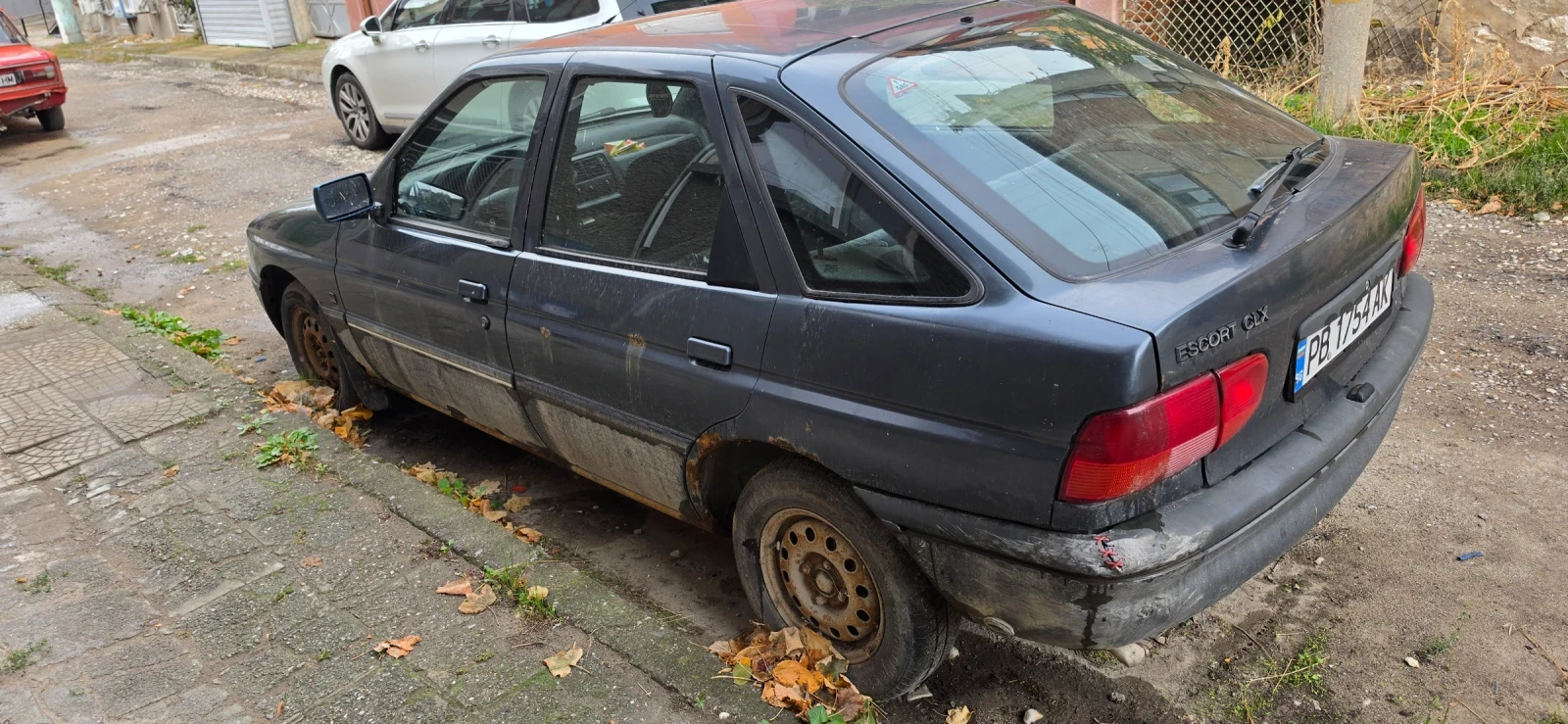 Ford Escort, снимка 7 - Автомобили и джипове - 56713115