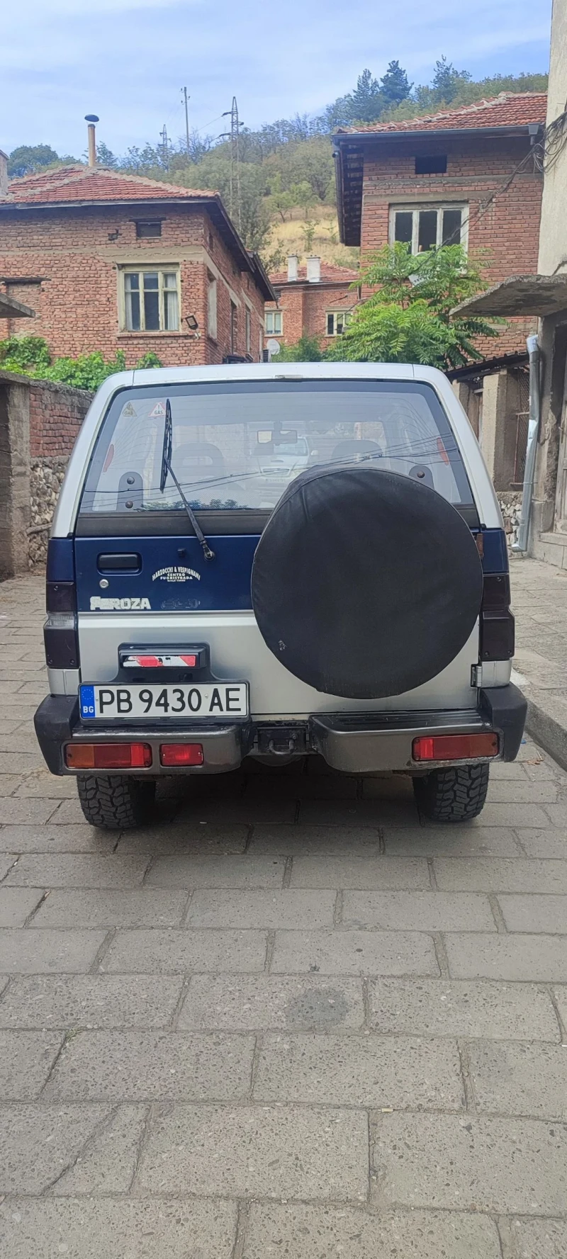 Daihatsu Feroza 1.6 EFI, снимка 3 - Автомобили и джипове - 47541486